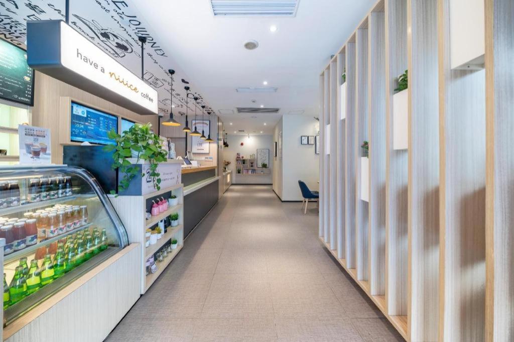 Hanting Hotel Shanghai Babaiban Pudian Road Subway Station Esterno foto