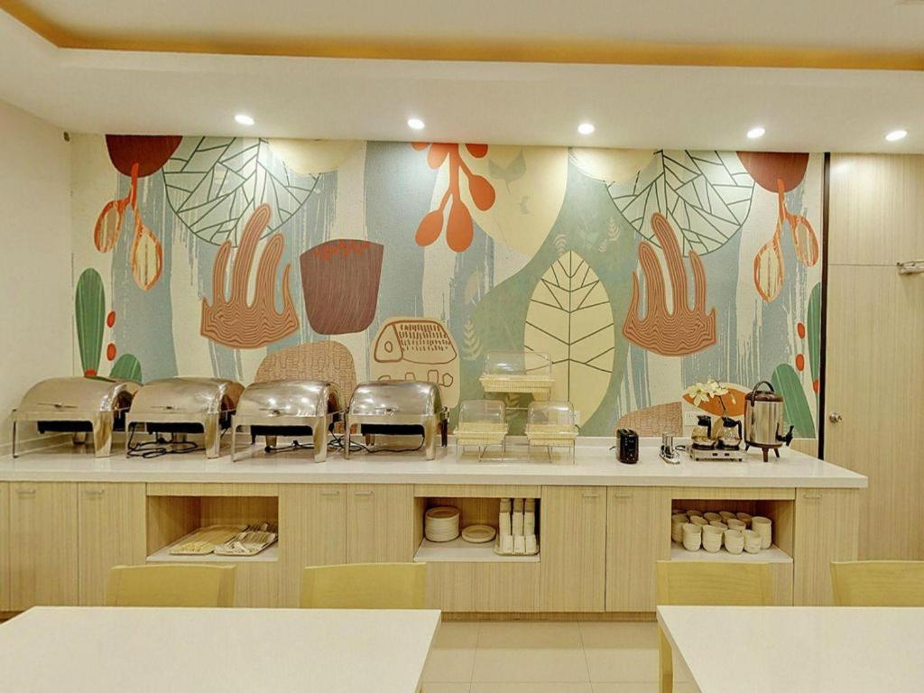 Hanting Hotel Shanghai Babaiban Pudian Road Subway Station Esterno foto