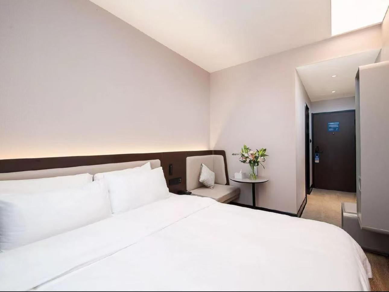 Hanting Hotel Shanghai Babaiban Pudian Road Subway Station Esterno foto