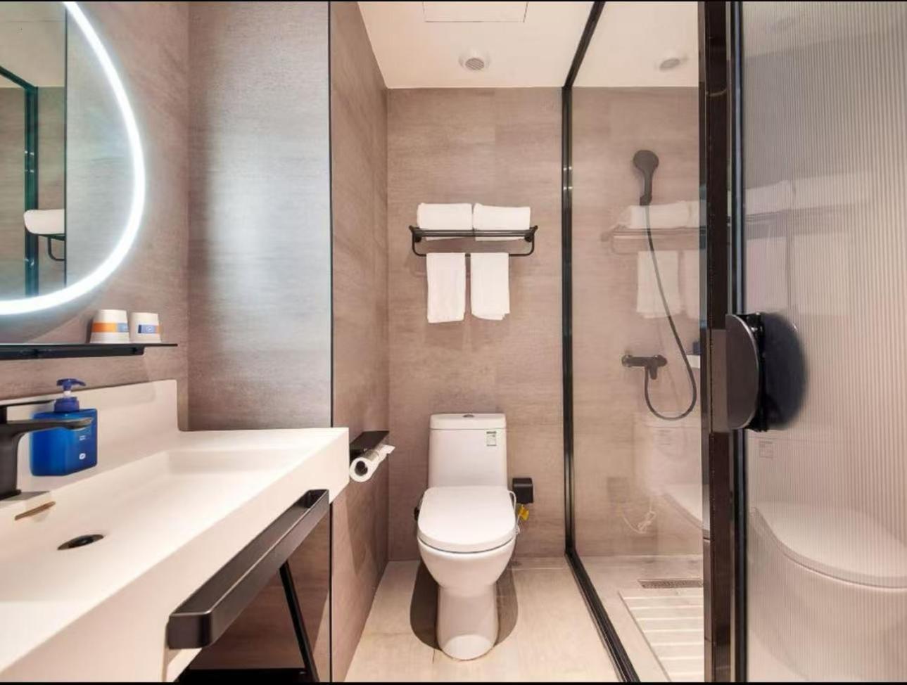 Hanting Hotel Shanghai Babaiban Pudian Road Subway Station Esterno foto