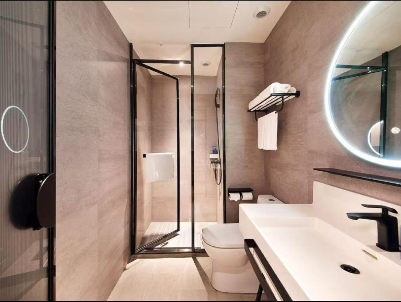 Hanting Hotel Shanghai Babaiban Pudian Road Subway Station Esterno foto